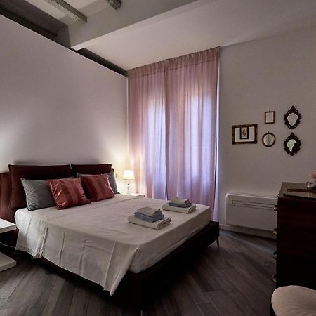 La Torre Lunga -Smart Working- 150 M Dalle-From Due Torri-Two Towers بولونيا المظهر الخارجي الصورة
